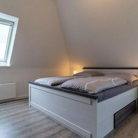 Apartment Coastal Air In *